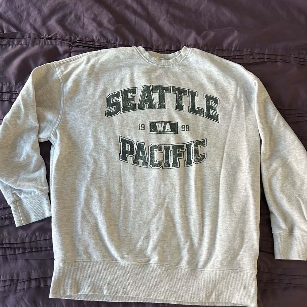 Garage Gray Sweater Size Medium